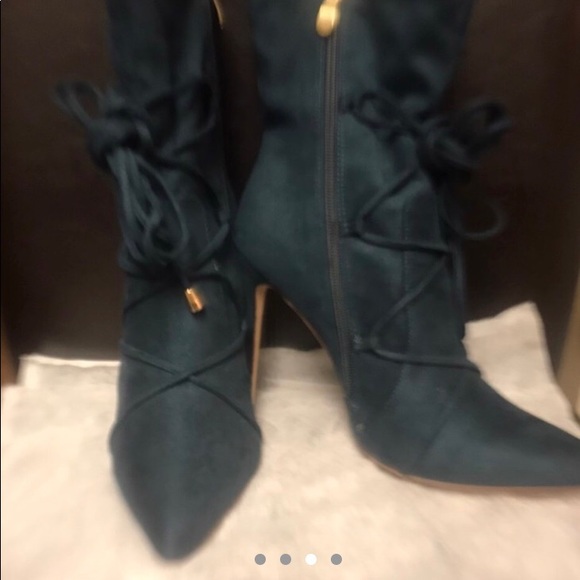 Women’s Booties - Picture 3 of 4